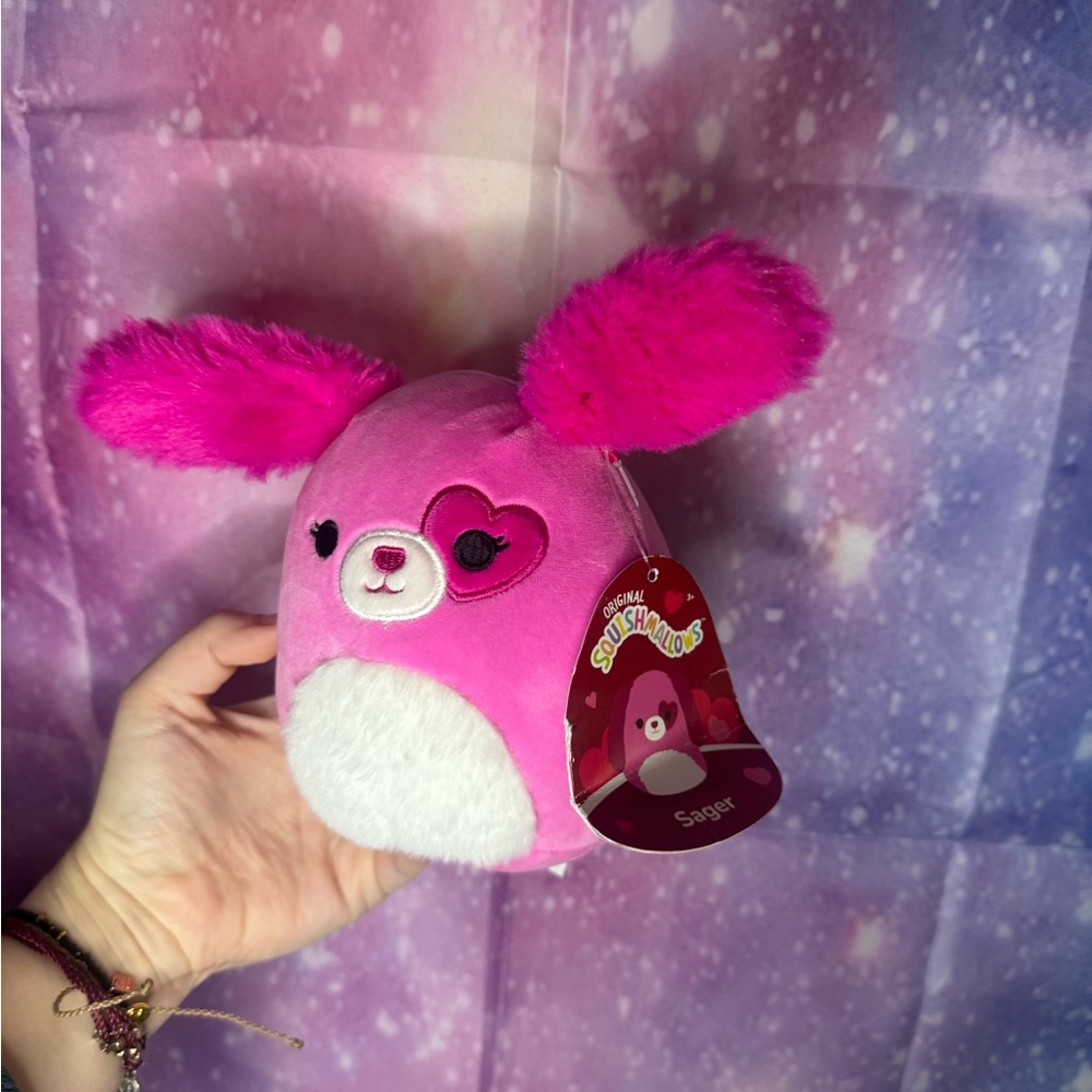 New sager Valentine’s Day squishmallow 🛍